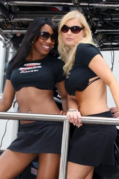 Our MEMBERS can Enlarge : Naomi and Chantal