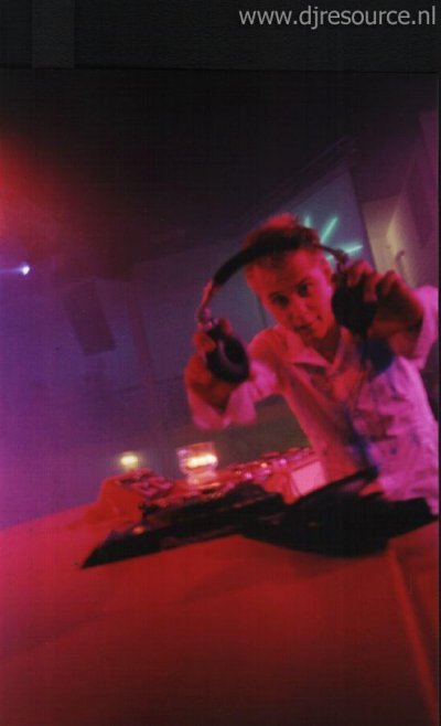 Our MEMBERS can Enlarge : Armin van Buuren