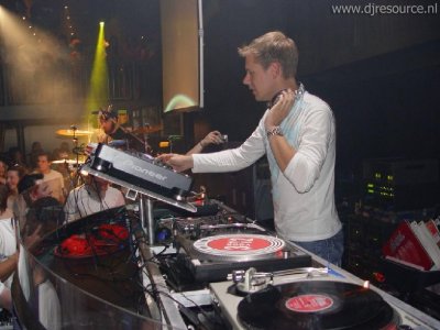 Our MEMBERS can Enlarge : Armin van Buuren