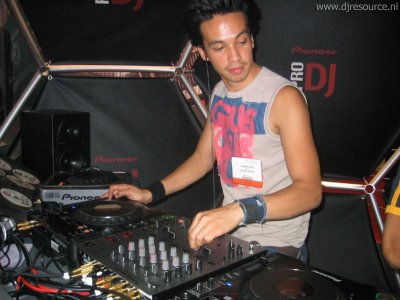 Our MEMBERS can Enlarge : Laidback Luke