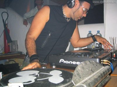 Our MEMBERS can Enlarge : Roger Sanchez