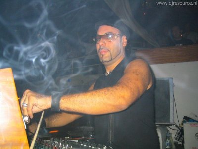 Our MEMBERS can Enlarge : Roger Sanchez