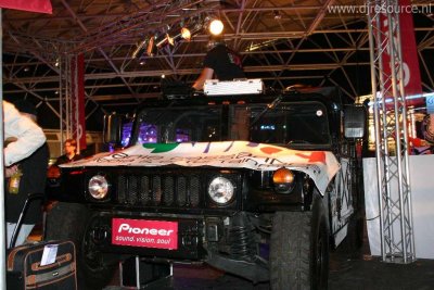 Our MEMBERS can Enlarge : DJ Hummer
