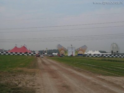 Our MEMBERS can Enlarge : Dance Valley 2004 Overview