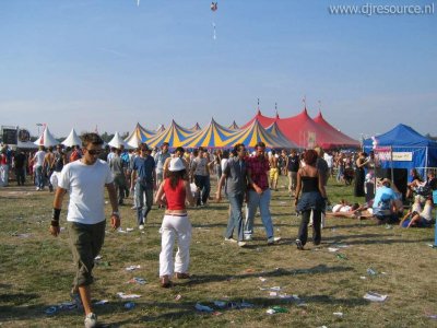 Our MEMBERS can Enlarge : Dance Valley relax area