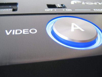 Our MEMBERS can Enlarge : Pioneer VSW-1 Closeup