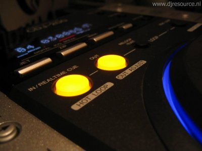 Our MEMBERS can Enlarge : CDJ-200 : Loop