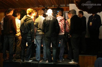 Our MEMBERS can Enlarge : drukte bij het draaien