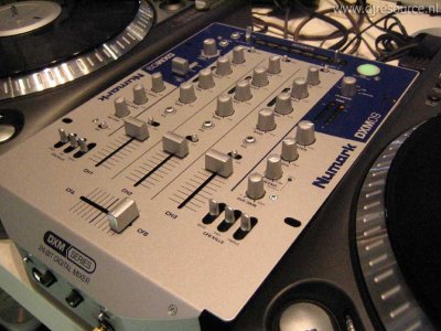 Our MEMBERS can Enlarge : Numark DMX-09 Mixer