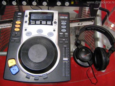 Our MEMBERS can Enlarge : Vestax CDX-04, DM-01