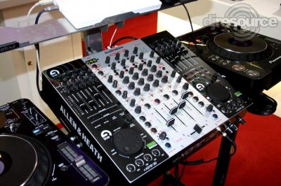 Our MEMBERS can Enlarge : Allen & Heath Xone 3d Ableton