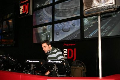 Our MEMBERS can Enlarge : Cosmic dj Front
