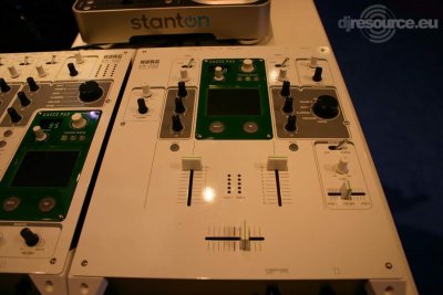 Our MEMBERS can Enlarge : korg-km202
