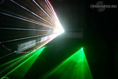Our MEMBERS can Enlarge : laser-water-curtain