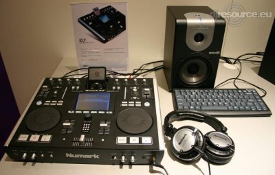 Our MEMBERS can Enlarge : numark-idj2