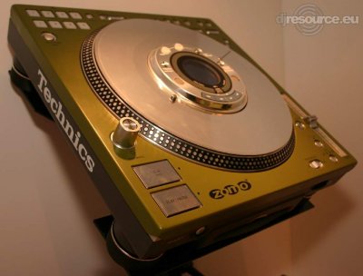 Our MEMBERS can Enlarge : zomo-faceplate-sldz1200