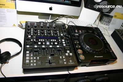 Our MEMBERS can Enlarge : behringer-ddm4000