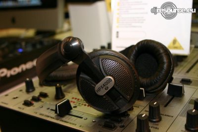 Our MEMBERS can Enlarge : behringer-hpx4000