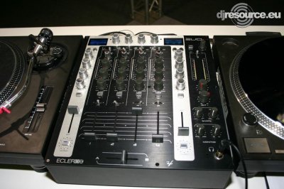 Our MEMBERS can Enlarge : ecler-evo4