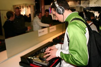 Our MEMBERS can Enlarge : pioneer-cdj-djm-400-series