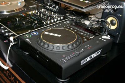 Our MEMBERS can Enlarge : reloop-rmp-2-b