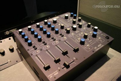 Our MEMBERS can Enlarge : Formula Sound FF-4000