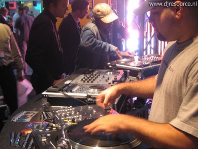 Our MEMBERS can Enlarge : American Audio Demonstration
