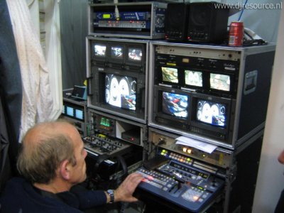 Our MEMBERS can Enlarge : Mobile Recording Backstage