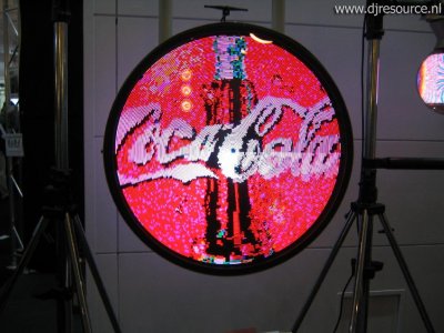 Our MEMBERS can Enlarge : High Power LED screen