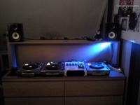 AdenFarleigh-s-DJ-Booth-May-11