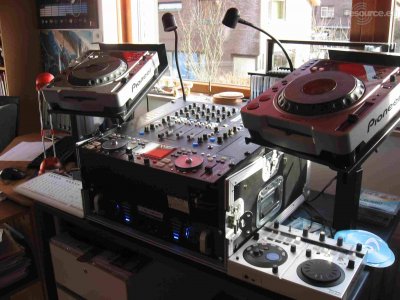 Booth: 2e-CDJ-erbij