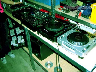 Booth: Garage-booth