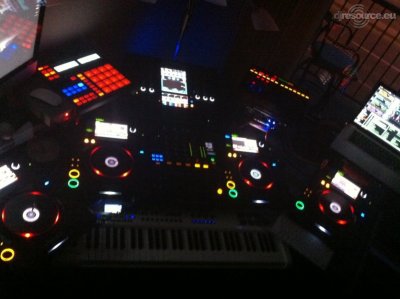Our MEMBERS can Enlarge : AndruJoseph's DJ Booth Jun'11