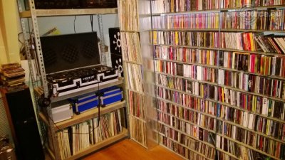 Our MEMBERS can Enlarge : DJ Booth