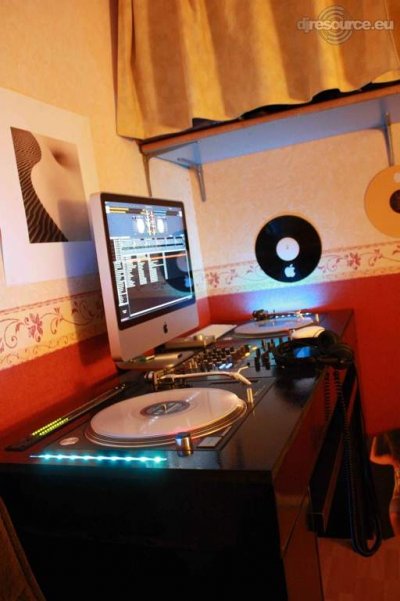Show this booth : 