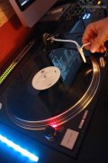 Bartmixer-s-DJ-Booth-5