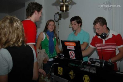 Our MEMBERS can Enlarge : examenfeest