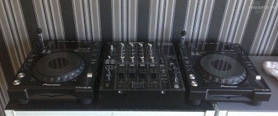 Show this booth : BassJunkie-'s DJ -Booth Jul'13
