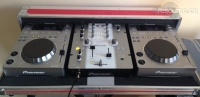 BassJunkie-s-DJ-Booth-Feb-13