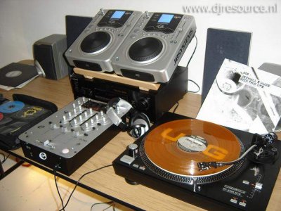 Our MEMBERS can Enlarge : Dj booth (update)