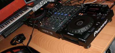 Our MEMBERS can Enlarge : Beatunite's DJ Booth Sep'10