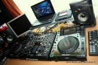 BennoRevelli-s-DJ-Booth-V5-2011