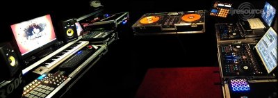 Our MEMBERS can Enlarge : BeauBryte's DJ Booth Sep'12