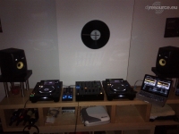 Bvanleeuwen-s-DJ-Booth-v5