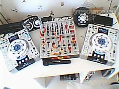 Booth: DJ-Code-Y