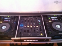 CoenBaas5300-s-DJ-Booth-Apr-12