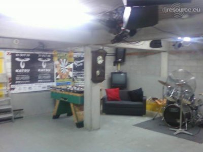 Our MEMBERS can Enlarge : PARTY BASEMENT