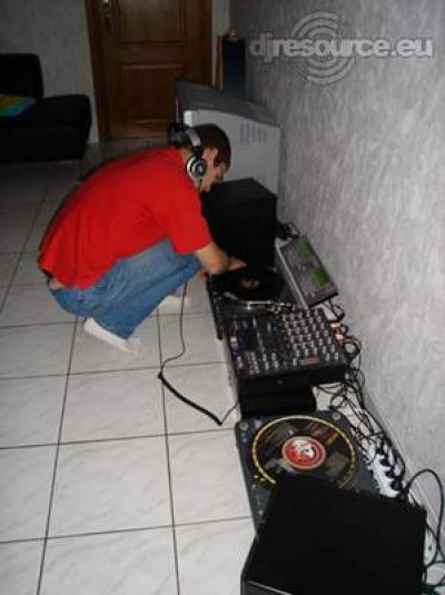 Our MEMBERS can Enlarge : Me and my gear