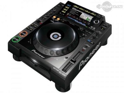 Our MEMBERS can Enlarge : Pioneer CDJ-2000