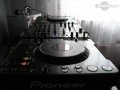 DJ-LeniX-s-DJ-Booth